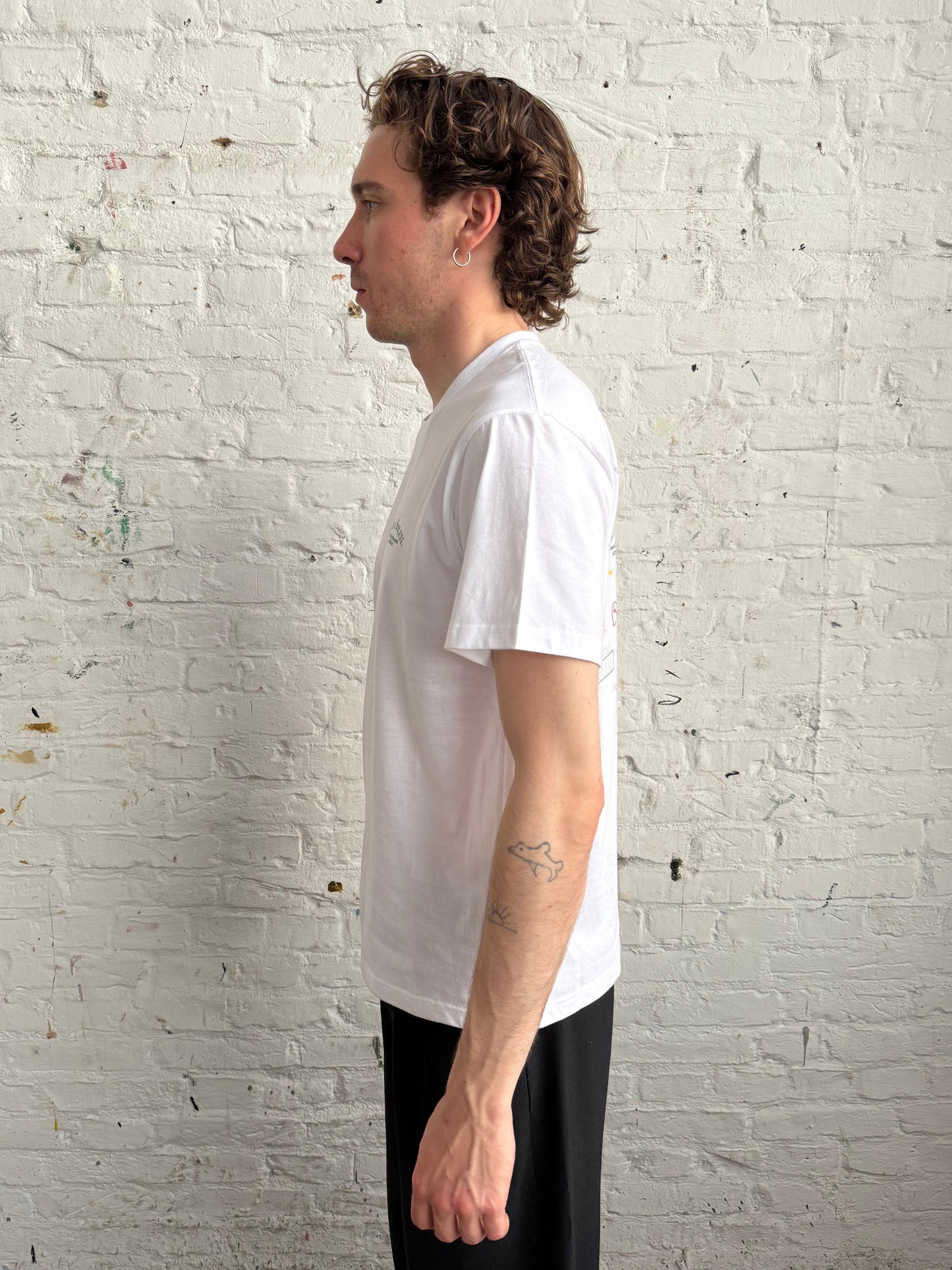Villa Soleil Good Life Scribbles Tee